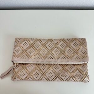 Lulu's Cream and Gold Geometric Clutch